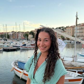 Babysitter in Marseille: Maina