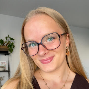Babysitter in Angers: Alice
