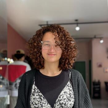 Babysitter in São José dos Campos: Ana Clara