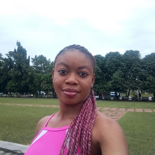 Babysitter in Calabar: Bright