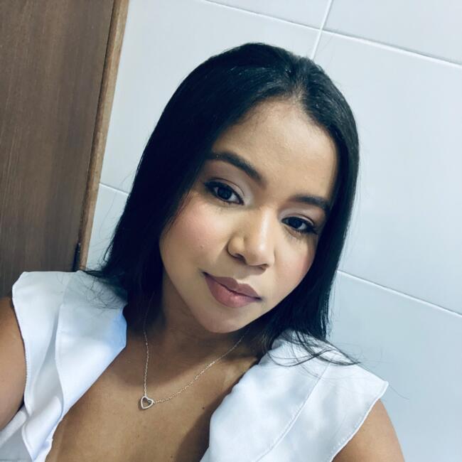 Babysitter in Moimenta da Beira: Maria Clara