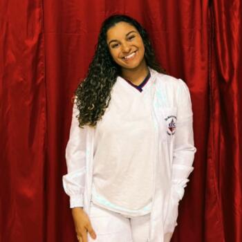 Babysitter in Petrópolis: Gabriela