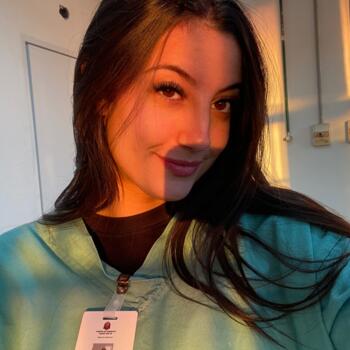Babysitter Caieiras: Aline