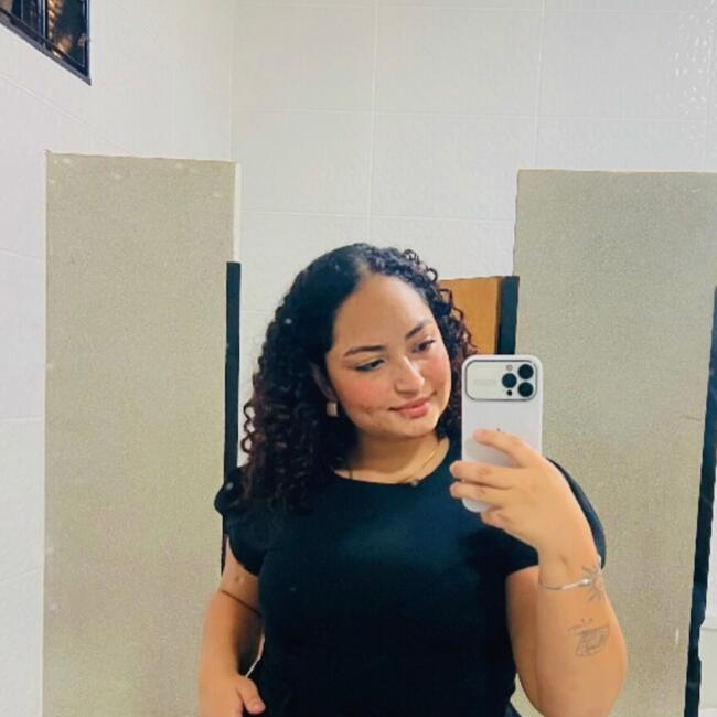 Babá em Barretos: Thalita