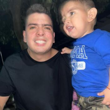 Babysitting job in Ibagué: babysitting job William