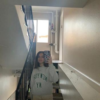Babysitter in Los Angeles: Alika