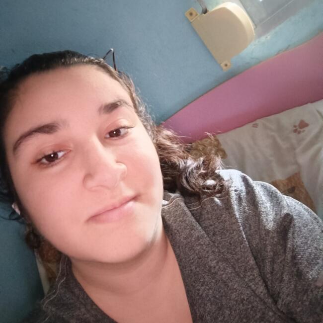 Babysitter in Seville: Ana lucia