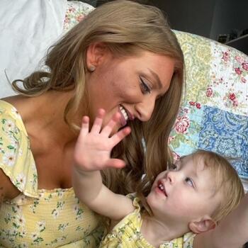 Babysitting job in Fort Worth: babysitting job Mary
