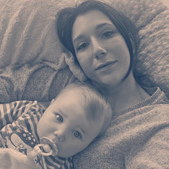 Babysitting job in Houthulst: Charon