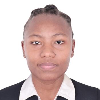 Babysitter in Dubai: Sarafina