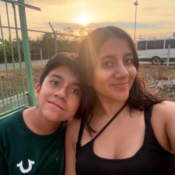 Babysitter in Quito: Sharon Remache