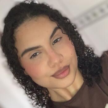 Emprego de babá em São Paulo: emprego de babá Nicole