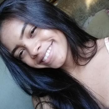 Babysitter in Bauru: Rayany