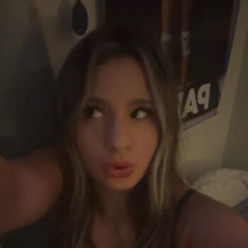 Babysitter in Palm Bay: Kadance