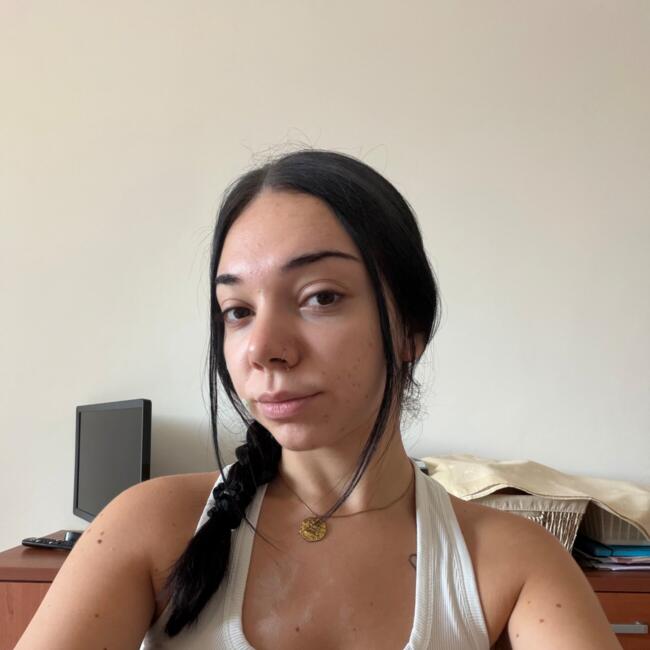 Babysitter in Piacenza: Chiara