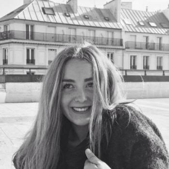 Baby-sitter Châtillon: Julia