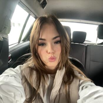 Babysitter in Sydney: Jessie