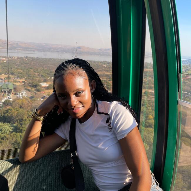 Babysitter in Krugersdorp: Candice