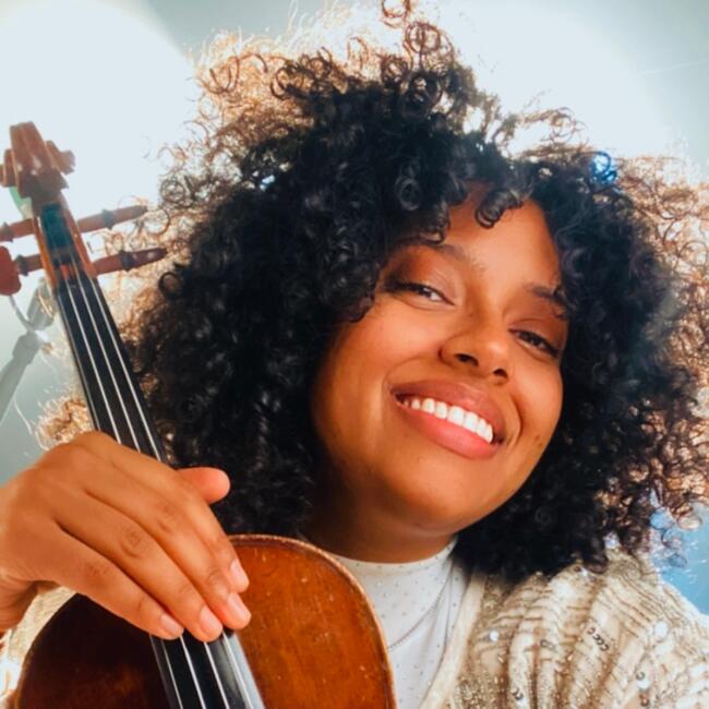 Babysitter in Saint-Gilles: Samara