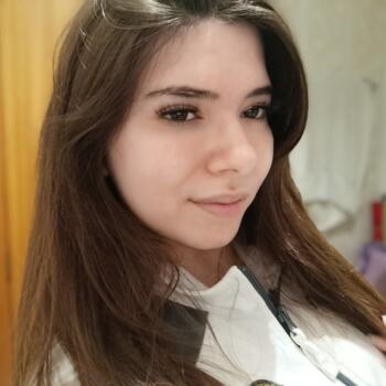 Babysitter a Vila Nova de Gaia: Ana