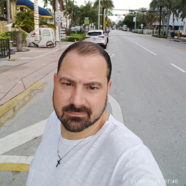 Lavoro per babysitter a Fagnano Olona: Giuseppe