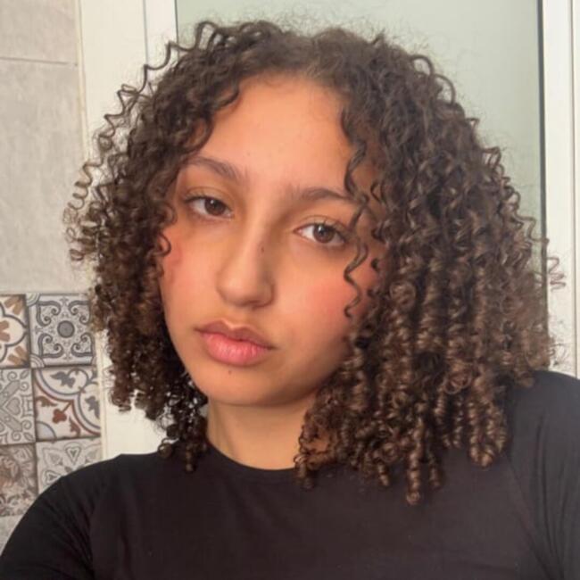 Babysitter in Montreal: Khalef