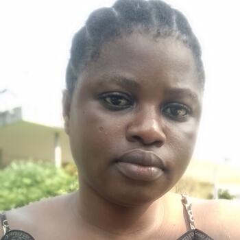 Nanny in Abidjan: Masseni