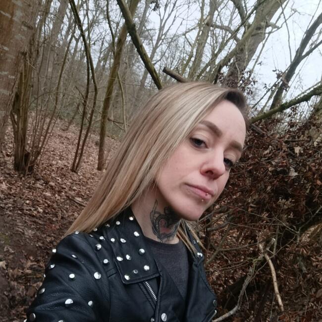 Babysitter in Dendermonde: Alana