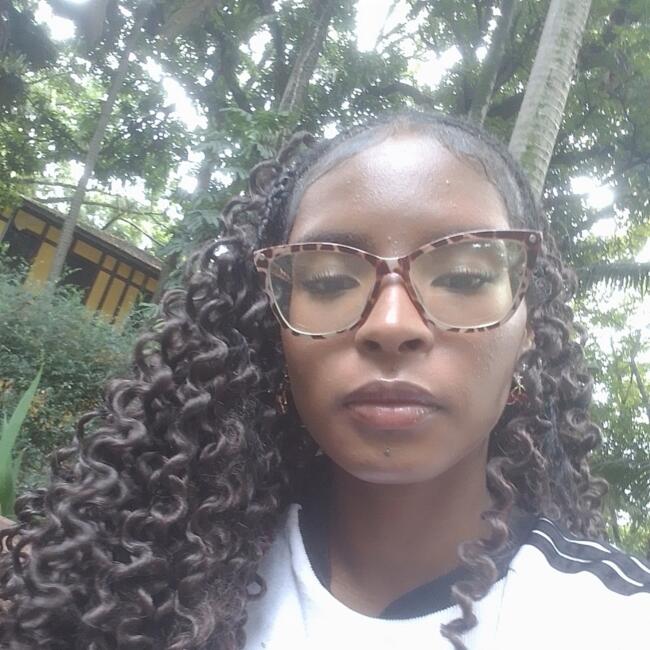Babysitter in São Paulo: Ester Fernandes