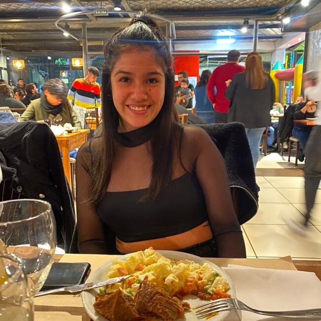 Babysitter in San Francisco Solano: Candela