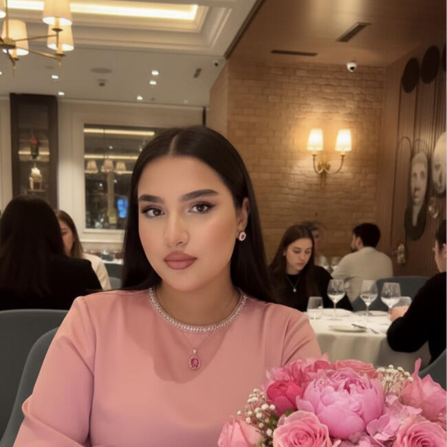 Babysitter in Marrakesh: Asmae