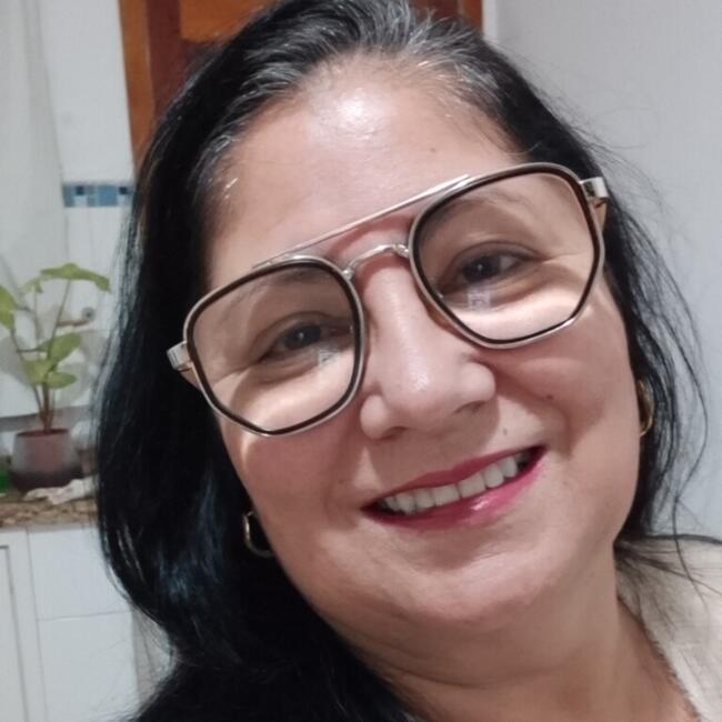 Babysitter in Itajaí: Joana