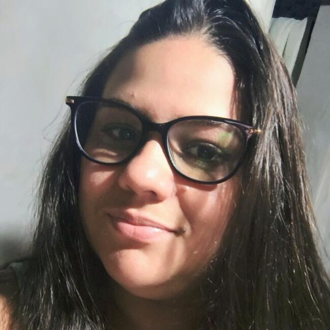 Babysitter in Blumenau: Camila