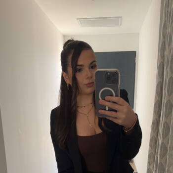 Babysitter in Perpignan: Lisa