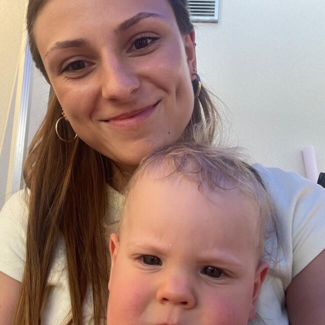 Babysitter in Bois-le-Roi: Louane