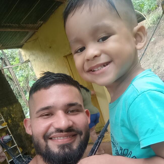 Emprego de babá em Porto Velho: Matheus