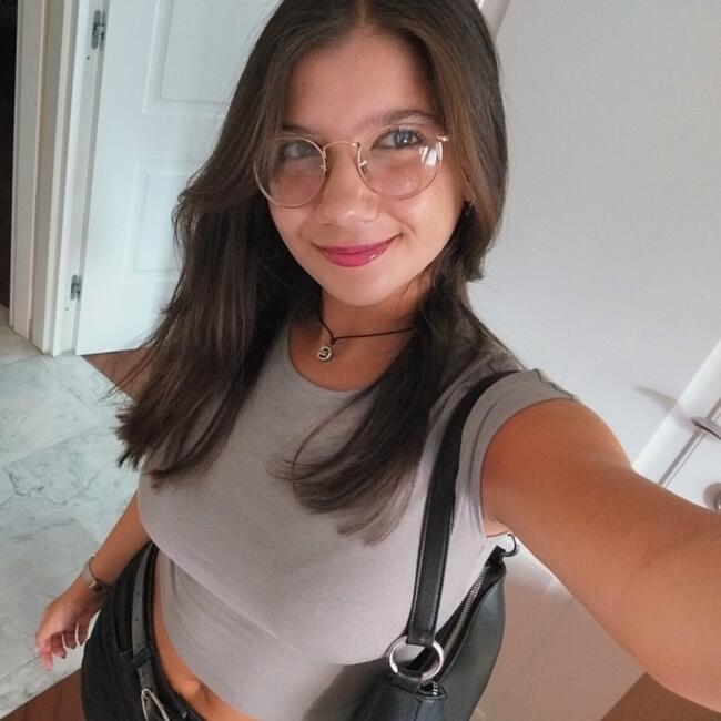 Babysitter a Roma: Giulia