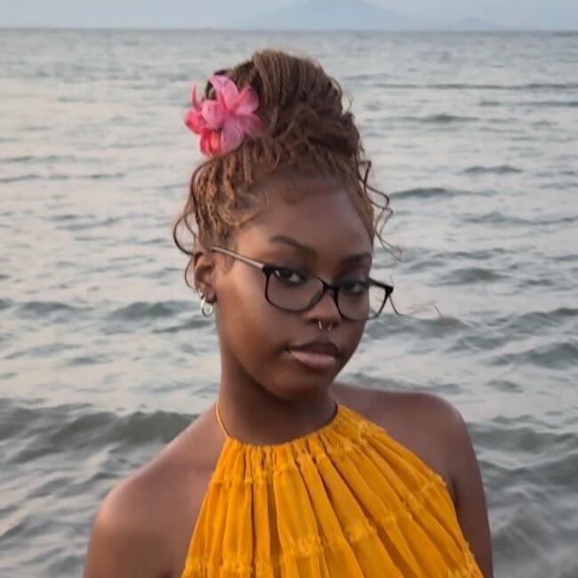 Babysitter in London: Bernice