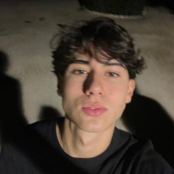 Canguro en Elche: Nico