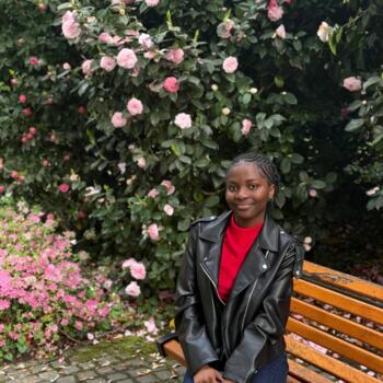 Babysitter in Nantes: Chastia