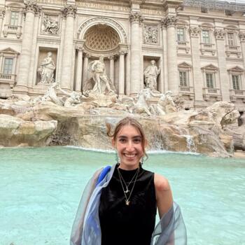 Babysitter in Ávila: Judit