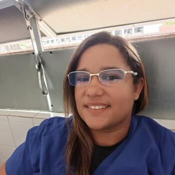 Babysitter in Jaboatão dos Guararapes: Luana