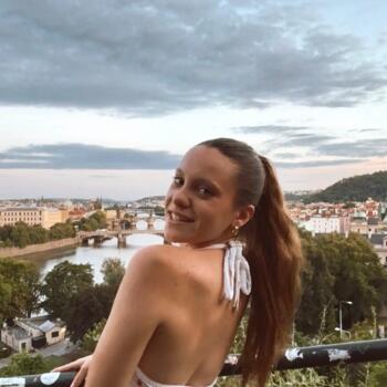 Babysitter in Oviedo: Alba