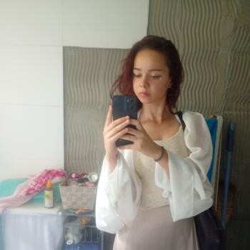 Babysitter in Oradea: Sara