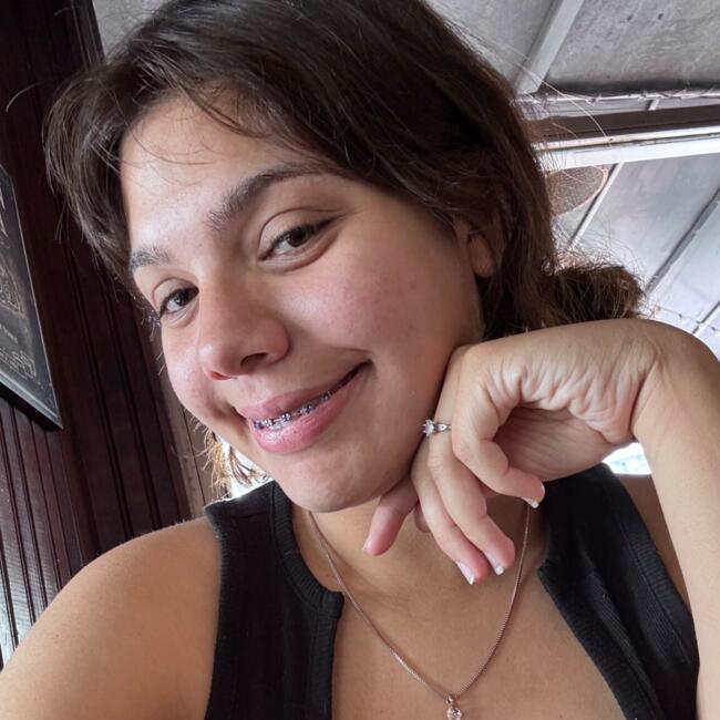 Babysitter in Montevideo: Lucia