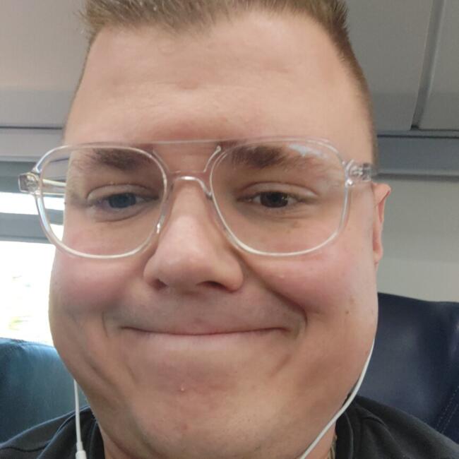 Babysitter in Northeim: Dave