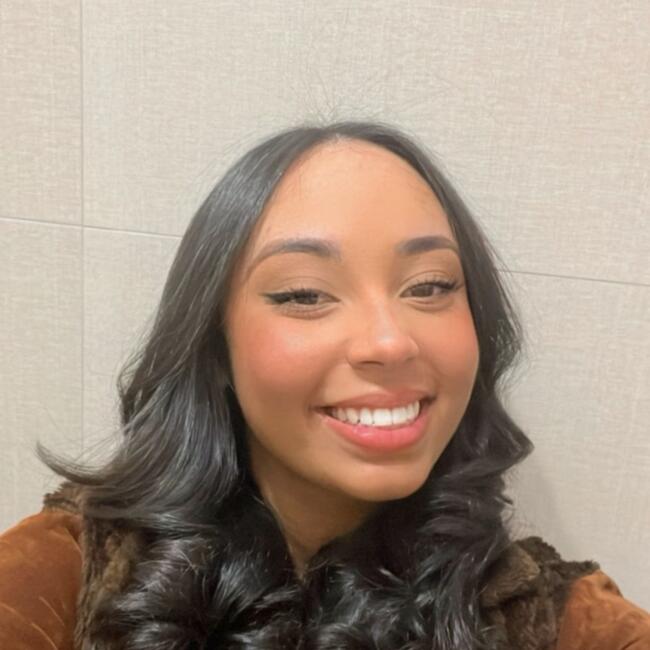 Babysitter in Ferraz de Vasconcelos: Julia