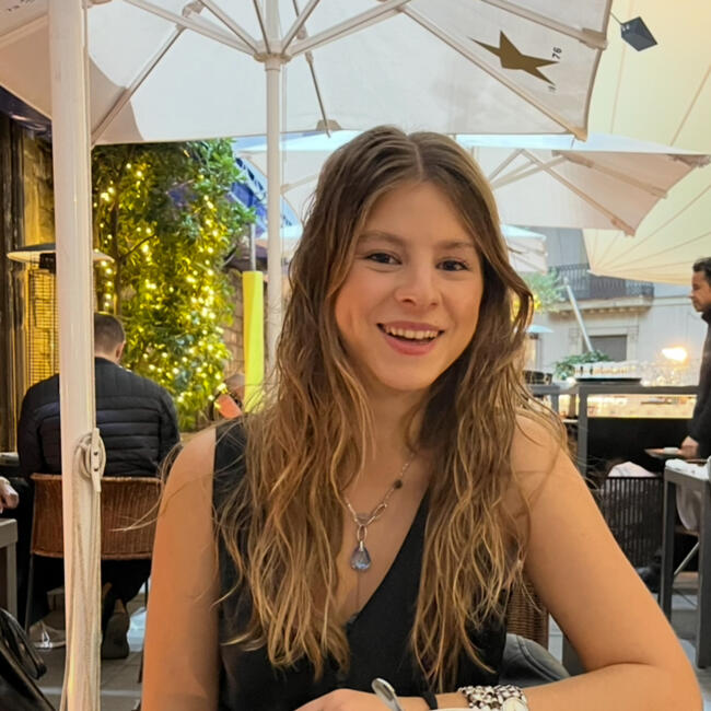 Babysitter in Sant Cugat del Vallès: Ines