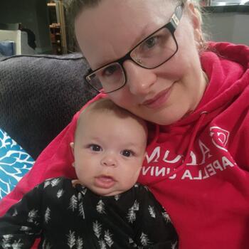 Nanny job in Roseville: babysitting job Oleksandra