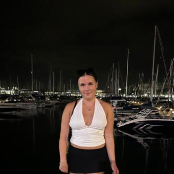 Lastenhoitaja Järvenpää: Saara